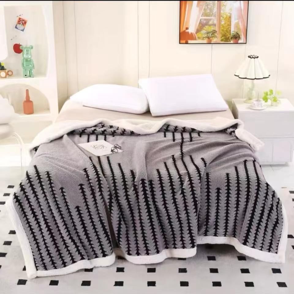 Cationic fleece blanket with sherpa