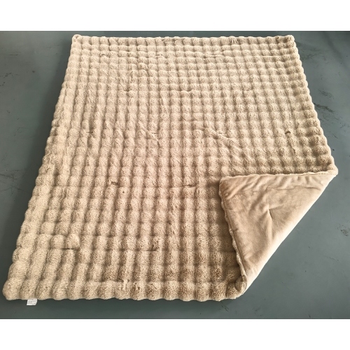 Bubble Style Faux Fur Plush Comforter